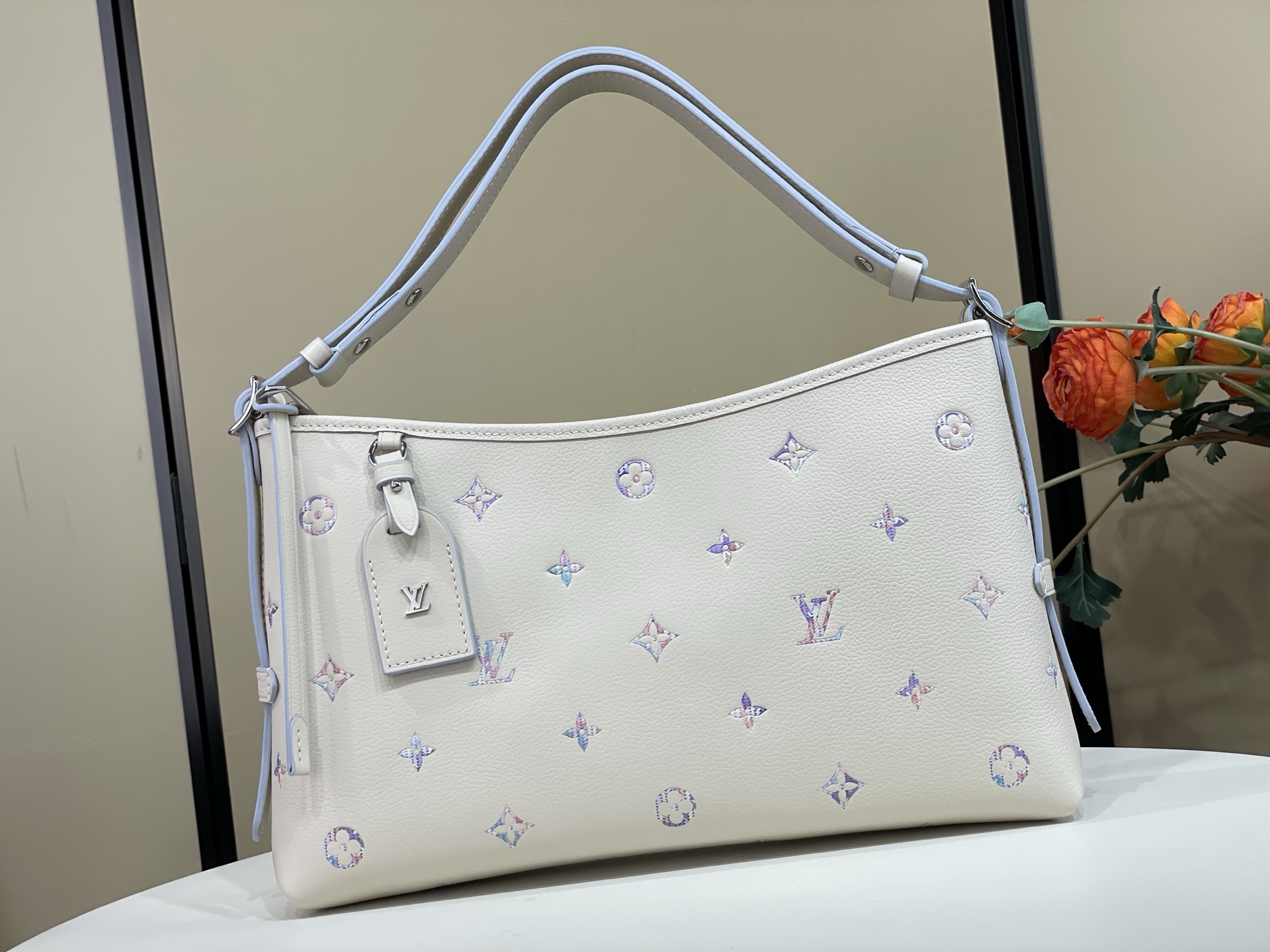 【顶级原单】【CARRYALL EAST-WEST 手袋】M2A369 白色紫色内里(渐变)本款 CarryAll 手袋 【顶级原单】【CARRYALL EAST-WEST 手袋】M2A369 白色紫色内里(渐变)本款 CarryAll 手袋