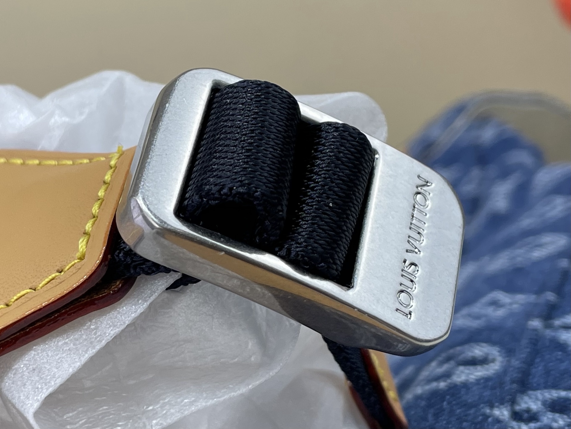 【顶级原单】【CHRISTOPHER 中号双肩包】 m27554 蓝色牛仔（花卉-刺绣）本款 Christopher 中