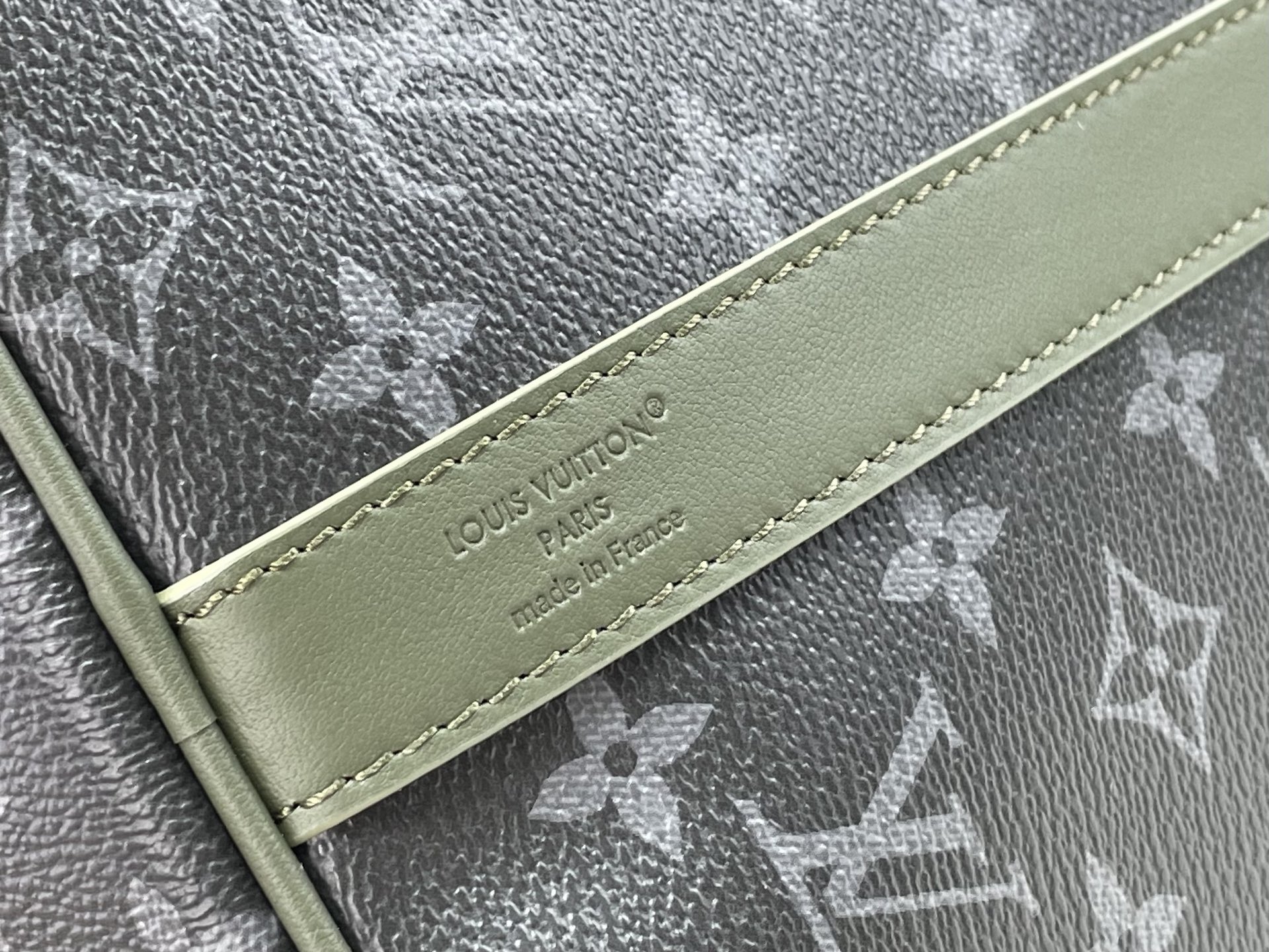 【顶级原单】【KEEPALL BANDOULIÈRE 45 旅行袋】M28837 黑花/绿色 本款 Keepall Ba