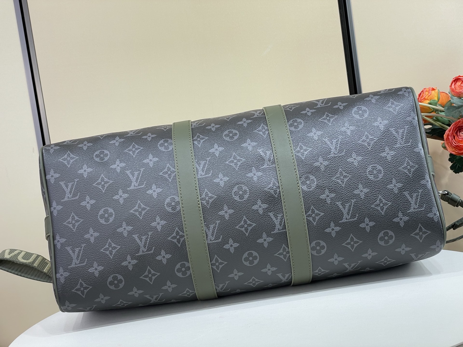 【顶级原单】【KEEPALL BANDOULIÈRE 45 旅行袋】M28837 黑花/绿色 本款 Keepall Ba