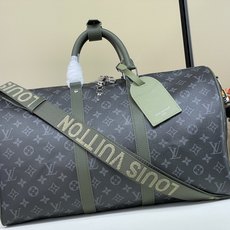 【顶级原单】【KEEPALL BANDOULIÈRE 45 旅行袋】M28837 黑花/绿色 本款 Keepall Ba 【顶级原单】【KEEPALL BANDOULIÈRE 45 旅行袋】M28837 黑花/绿色 本款 Keepall Ba