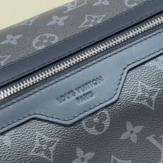 【顶级原单】【COURRIER 邮差包】M28630 黑花 本款 Courrier 邮差包取材 Monogram Ecl 【顶级原单】【COURRIER 邮差包】M28630 黑花 本款 Courrier 邮差包取材 Monogram Ecl