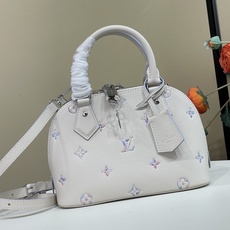 【顶级原单】【ALMA BB 手袋】M2A086 白色/紫色内里(渐变) 本款 Alma BB 手袋出自 Monogra 【顶级原单】【ALMA BB 手袋】M2A086 白色/紫色内里(渐变) 本款 Alma BB 手袋出自 Monogra