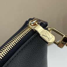 【顶级原单】【Multipass Mini 手袋 】M2A840 黑色(编织链条)本款Multipass Mini 手袋 【顶级原单】【Multipass Mini 手袋 】M2A840 黑色(编织链条)本款Multipass Mini 手袋