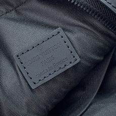【顶级原单】【Avenue Slingbag PM 单肩胸包】M2A354 黑色 (压花) Avenue Slingba 【顶级原单】【Avenue Slingbag PM 单肩胸包】M2A354 黑色 (压花) Avenue Slingba