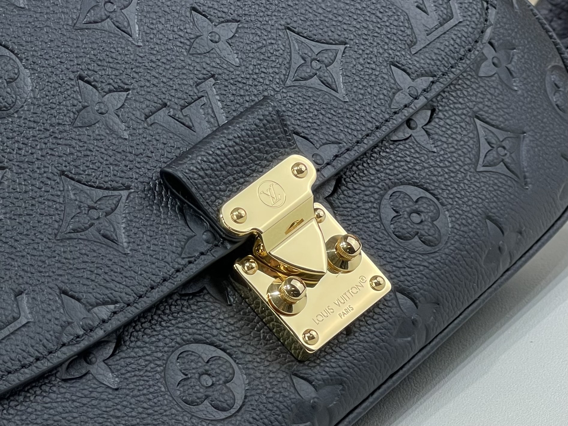【顶级原单】【POCHETTE MÉTIS SOFT 手袋】M29783 黑色（压花） 本款 Pochette Méti