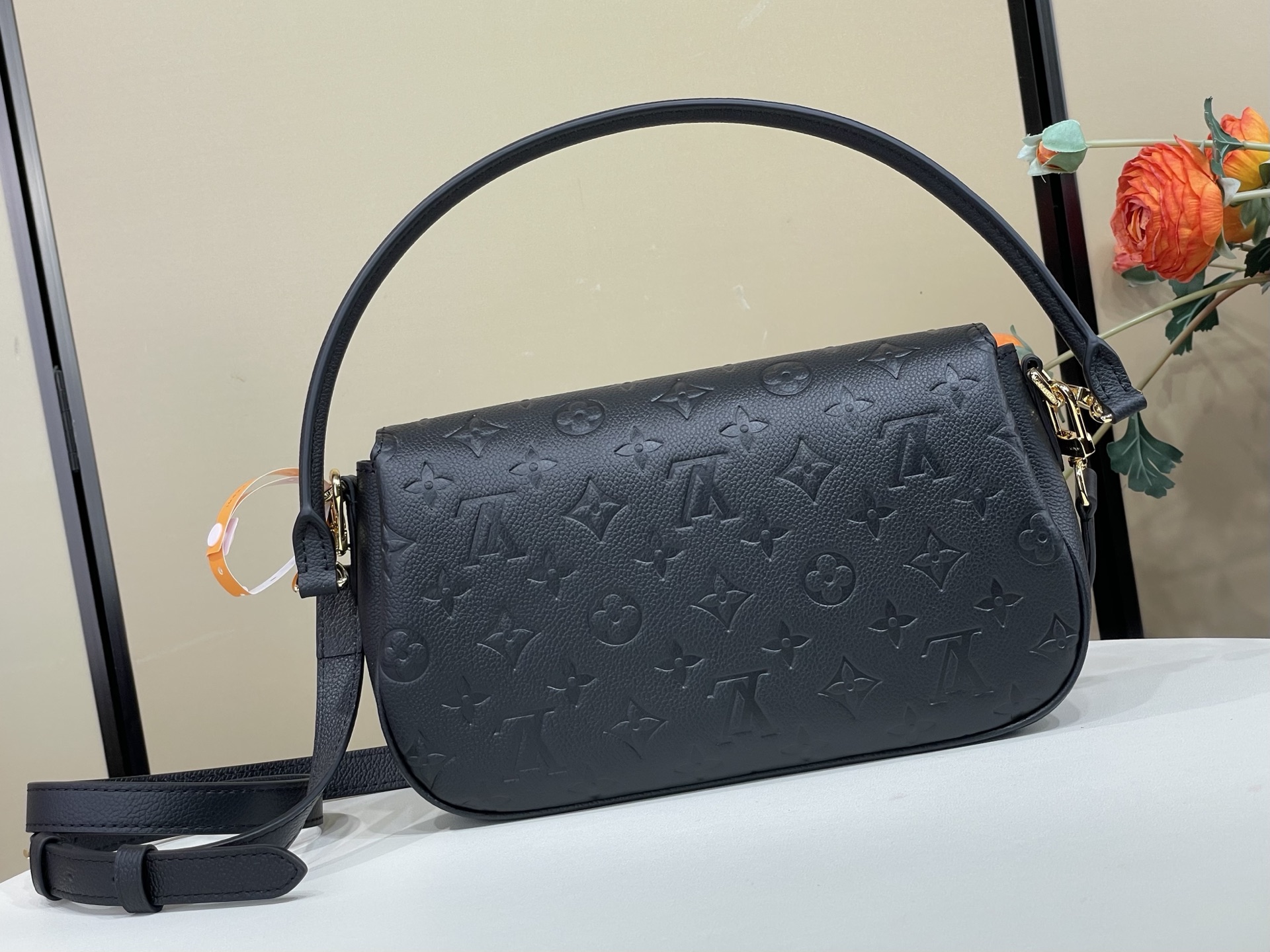 【顶级原单】【POCHETTE MÉTIS SOFT 手袋】M29783 黑色（压花） 本款 Pochette Méti