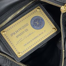【顶级原单】【SPEEDY BANDOULIÈRE25 手袋 】M24426 黑色(鸵鸟) 本款 Speedy Ba 【顶级原单】【SPEEDY BANDOULIÈRE25 手袋 】M24426 黑色(鸵鸟) 本款 Speedy Ba