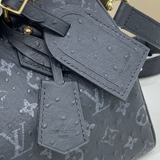 【顶级原单】【SPEEDY BANDOULIÈRE25 手袋 】M24426 黑色(鸵鸟) 本款 Speedy Ba 【顶级原单】【SPEEDY BANDOULIÈRE25 手袋 】M24426 黑色(鸵鸟) 本款 Speedy Ba