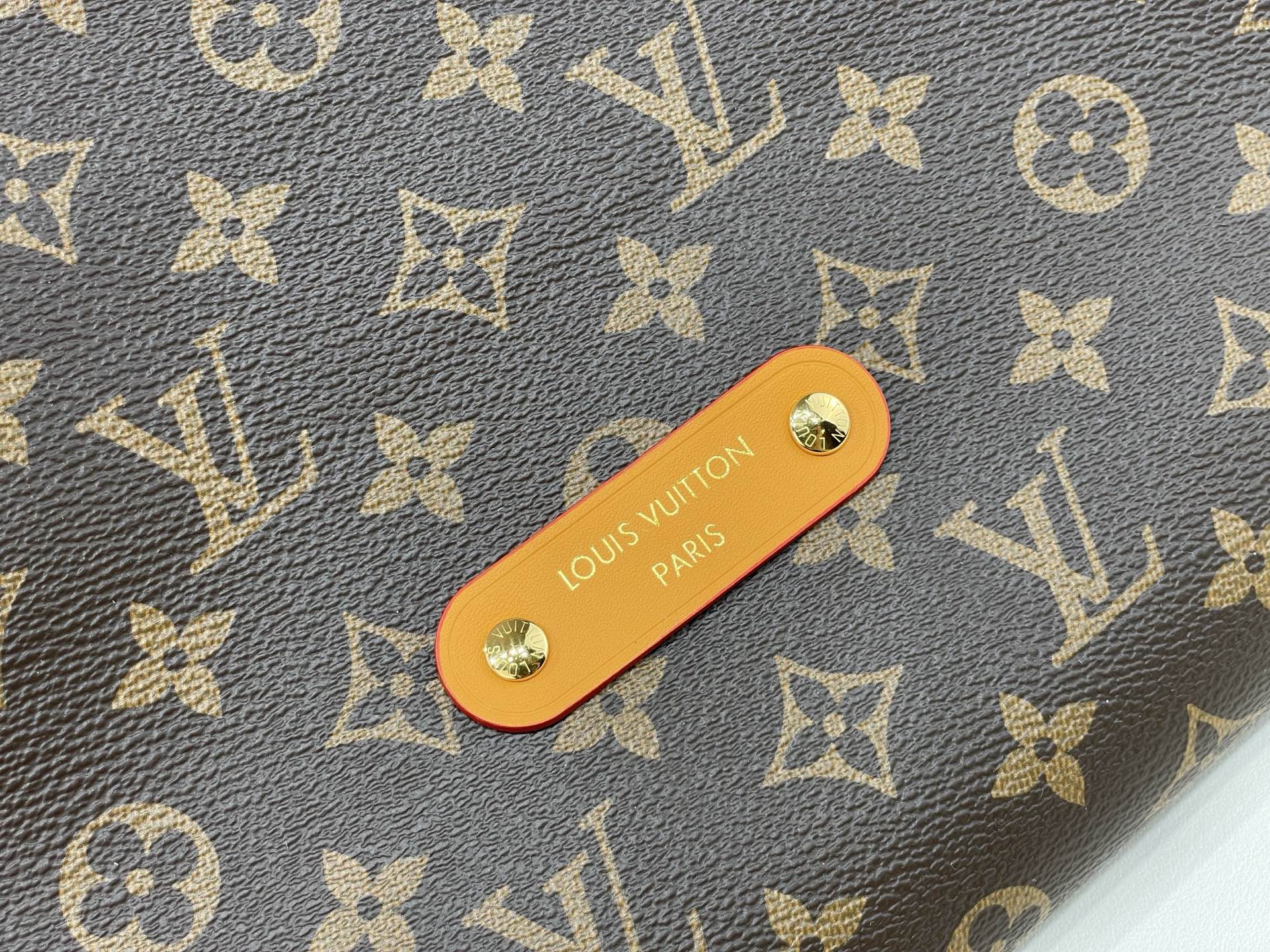【顶级原单】【VAGABOND HOBO 小号手袋】M29596 老花(复古 PVC) 本款 Vagabond Hobo 【顶级原单】【VAGABOND HOBO 小号手袋】M29596 老花(复古 PVC) 本款 Vagabond Hobo