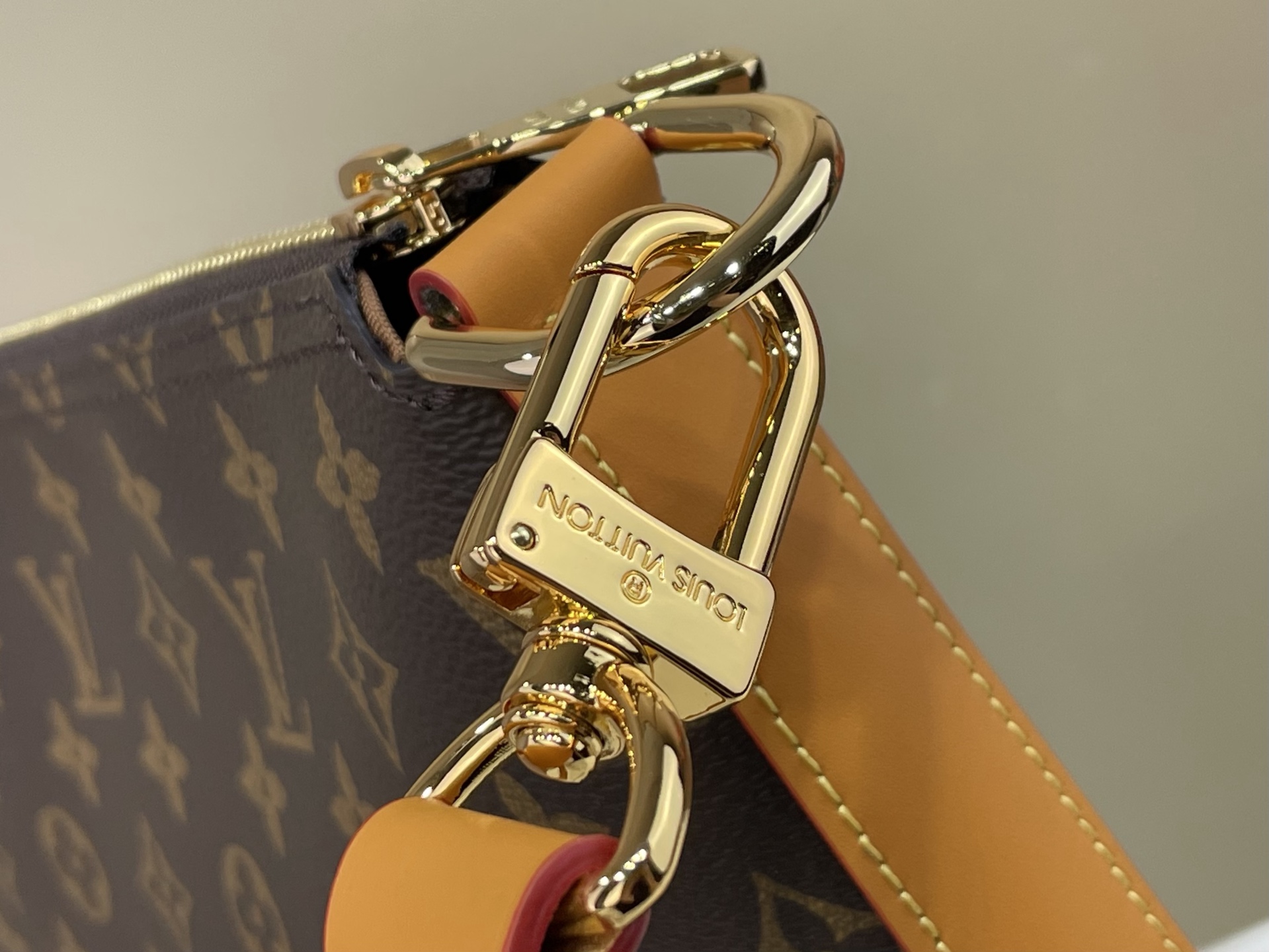 【顶级原单】【VAGABOND HOBO 小号手袋】M29596 老花(复古 PVC) 本款 Vagabond Hobo 【顶级原单】【VAGABOND HOBO 小号手袋】M29596 老花(复古 PVC) 本款 Vagabond Hobo