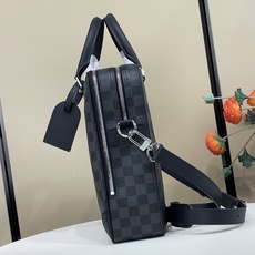 【顶级原单】【VOYAGE 公文包-双拉链 】N40485 黑格 Voyage 大号公文包在经典 Attaché 公文 【顶级原单】【VOYAGE 公文包-双拉链 】N40485 黑格 Voyage 大号公文包在经典 Attaché 公文