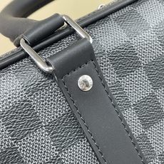 【顶级原单】【VOYAGE 公文包-双拉链 】N40485 黑格 Voyage 大号公文包在经典 Attaché 公文 【顶级原单】【VOYAGE 公文包-双拉链 】N40485 黑格 Voyage 大号公文包在经典 Attaché 公文
