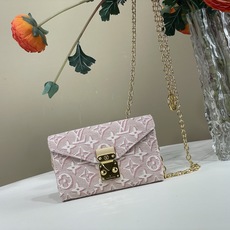【顶级原单】【POUCH METIS 腰带】 M4930Z 粉色(提花) 本款 LV Pouch Metis 腰带以考究 【顶级原单】【POUCH METIS 腰带】 M4930Z 粉色(提花) 本款 LV Pouch Metis 腰带以考究