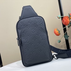 【顶级原单】【Avenue Slingbag PM 单肩胸包】M2A354 黑色 (压花) Avenue Slingba 【顶级原单】【Avenue Slingbag PM 单肩胸包】M2A354 黑色 (压花) Avenue Slingba