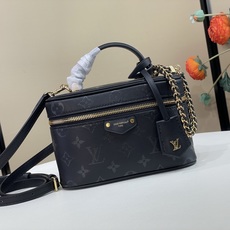 【顶级原单】【VANITY CHAIN POUCH 手袋】M3A372 黑花丝印 本款 Vanity Chain Pou 【顶级原单】【VANITY CHAIN POUCH 手袋】M3A372 黑花丝印 本款 Vanity Chain Pou