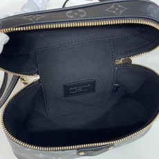 【顶级原单】【VANITY CHAIN POUCH 手袋】M3A372 黑花丝印 本款 Vanity Chain Pou 【顶级原单】【VANITY CHAIN POUCH 手袋】M3A372 黑花丝印 本款 Vanity Chain Pou