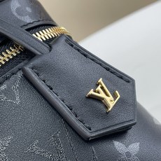 【顶级原单】【VANITY CHAIN POUCH 手袋】M3A372 黑花丝印 本款 Vanity Chain Pou 【顶级原单】【VANITY CHAIN POUCH 手袋】M3A372 黑花丝印 本款 Vanity Chain Pou