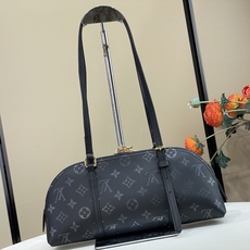 【顶级原单】【Squire East-West 单肩手袋】M3A167黑花 出自 Monogram Ink 系列,以亮泽 【顶级原单】【Squire East-West 单肩手袋】M3A167黑花 出自 Monogram Ink 系列,以亮泽