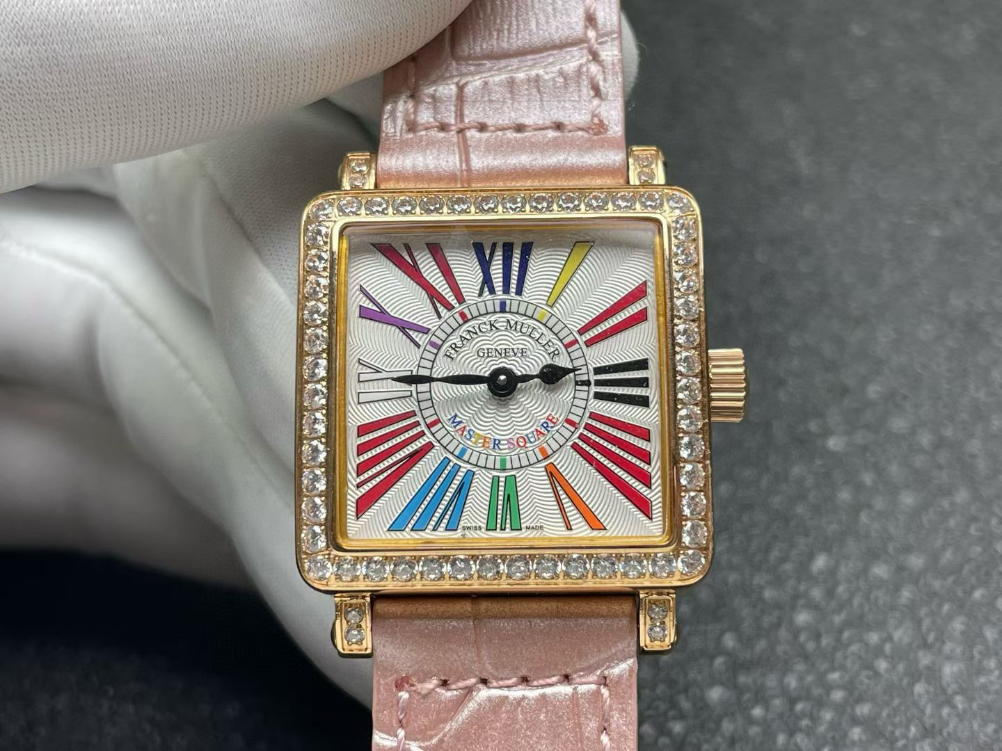 NO:541825,French Mulan Master Series 6002QZ Small Women's Clothing Classic Reproduction 28mm*28mm Imported Quartz Movement Accurately Walking Italian Cowhide Strap Japanese Switch Ears Change the strap at will, cowhide19860909法穆兰 大师系列 6002QZ 小号女装 经典再现 28mm*28mm 进口石英机芯 走时精准 意大利牛皮表带 日本开关生耳 表带随意更换,,cowhide,Watch