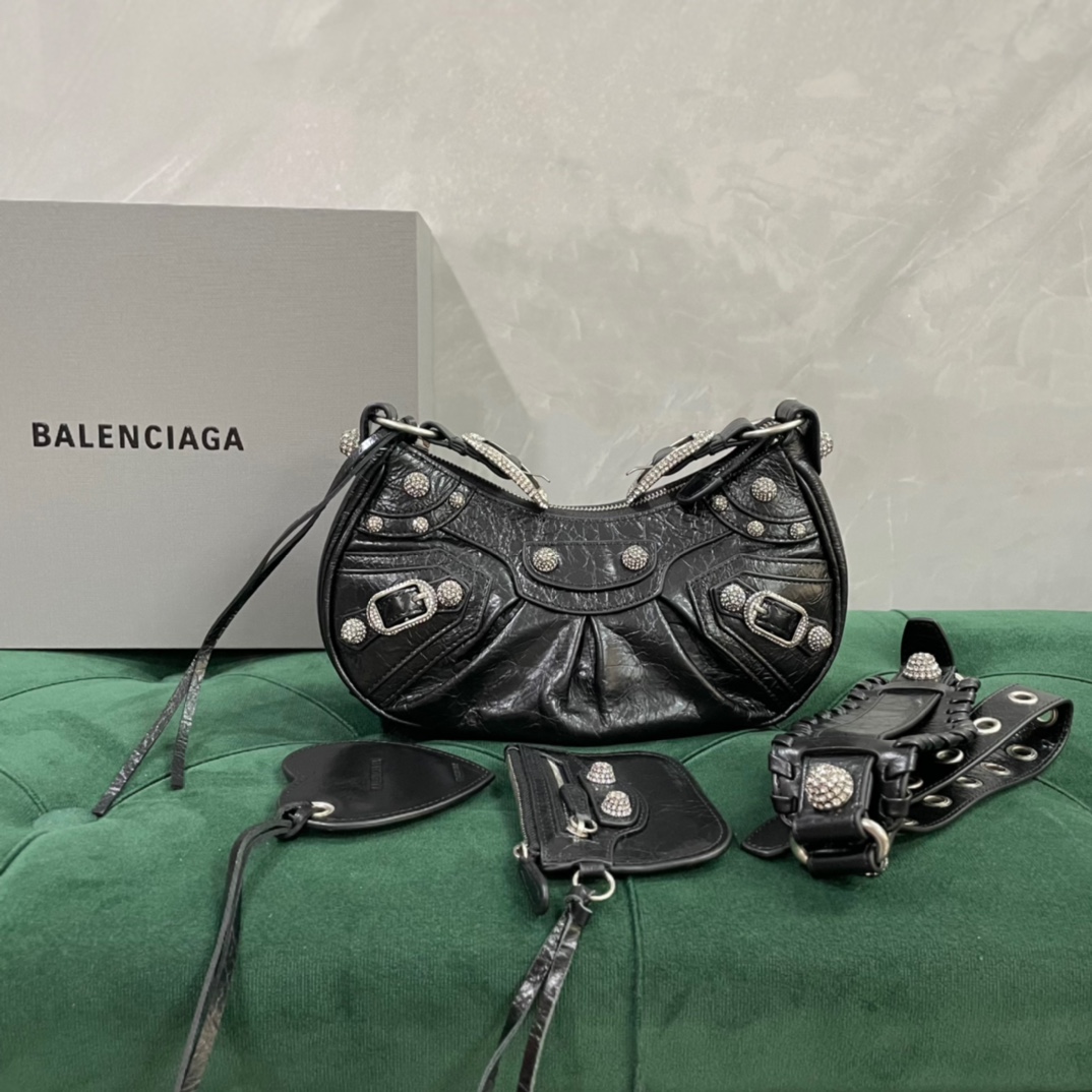 Balenciaga AAA+
 Taschen Umhängetaschen  & Schultertaschen Schwarz Mit Diamanten besetzt Schaffell Unterarm