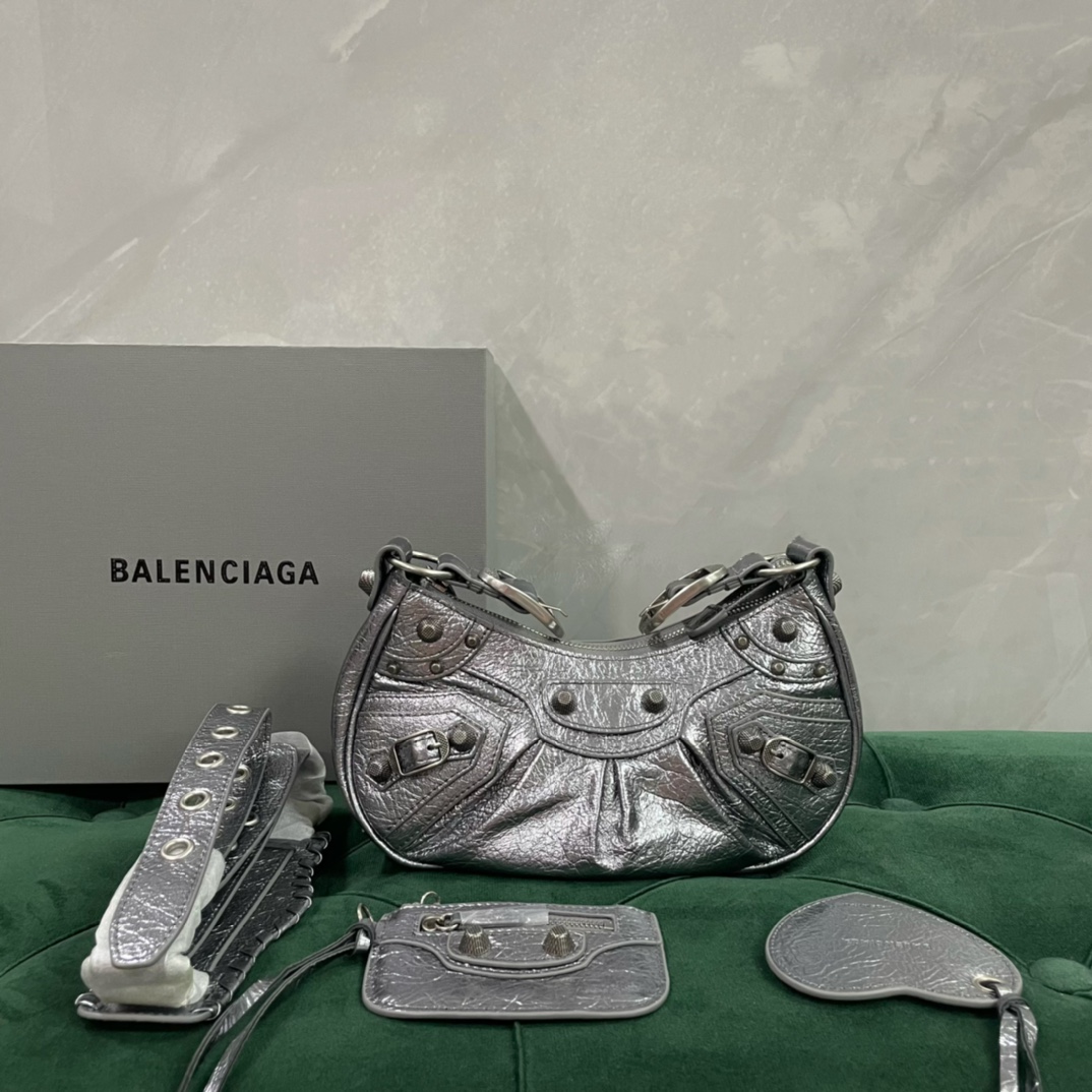 Balenciaga Le Cagole Taschen Umhängetaschen  & Schultertaschen Silber Weben Schaffell Vintage Unterarm