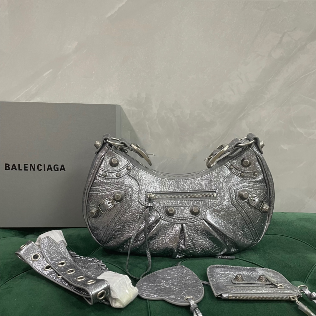 Balenciaga Le Cagole Taschen Umhängetaschen  & Schultertaschen Silber Weben Schaffell Vintage Unterarm