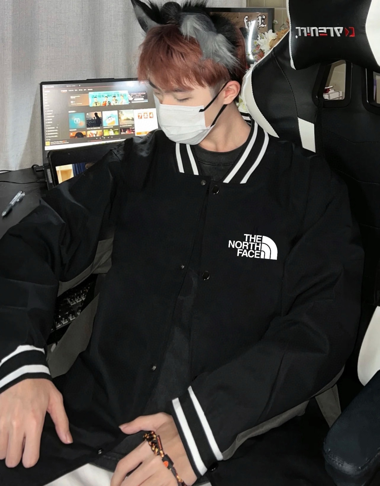 Alternative view of Jacket 02726