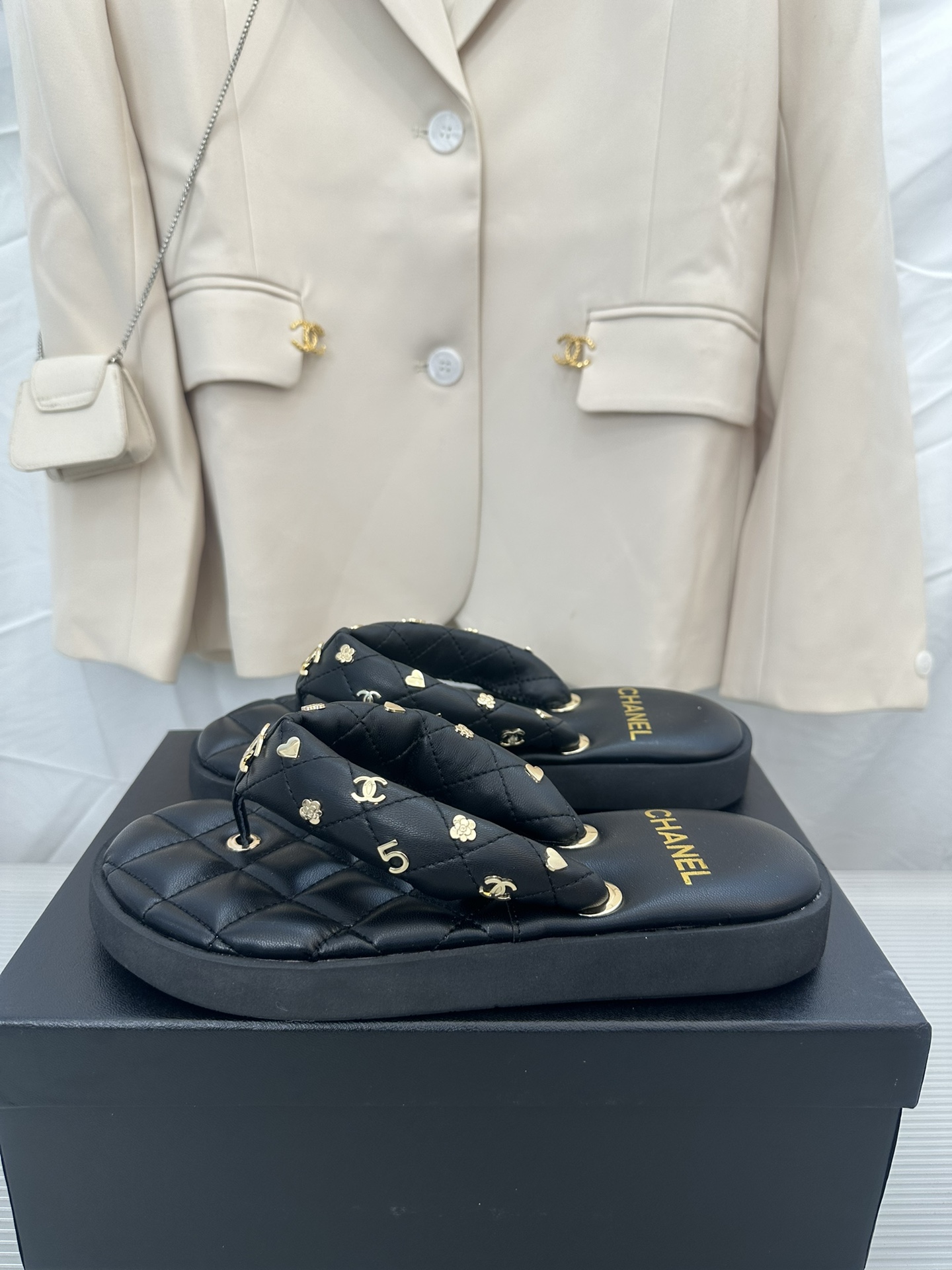 Yupoo Gucci Bags Watches Nike Clothing Jordan Yeezy Balenciaga Shoes
