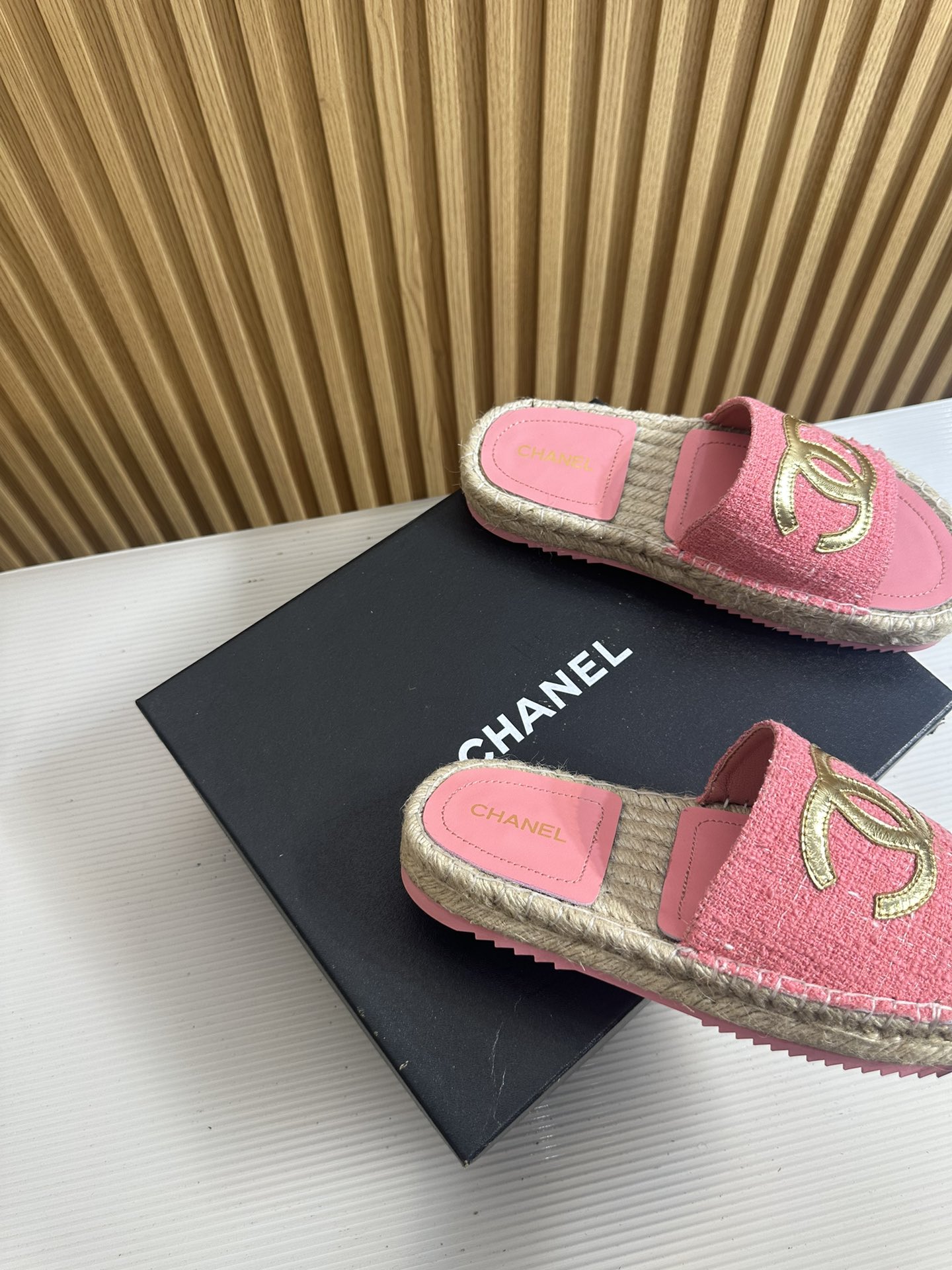 Chanel CHANE* ｜小香23S春夏新品大双C草编渔夫拖鞋