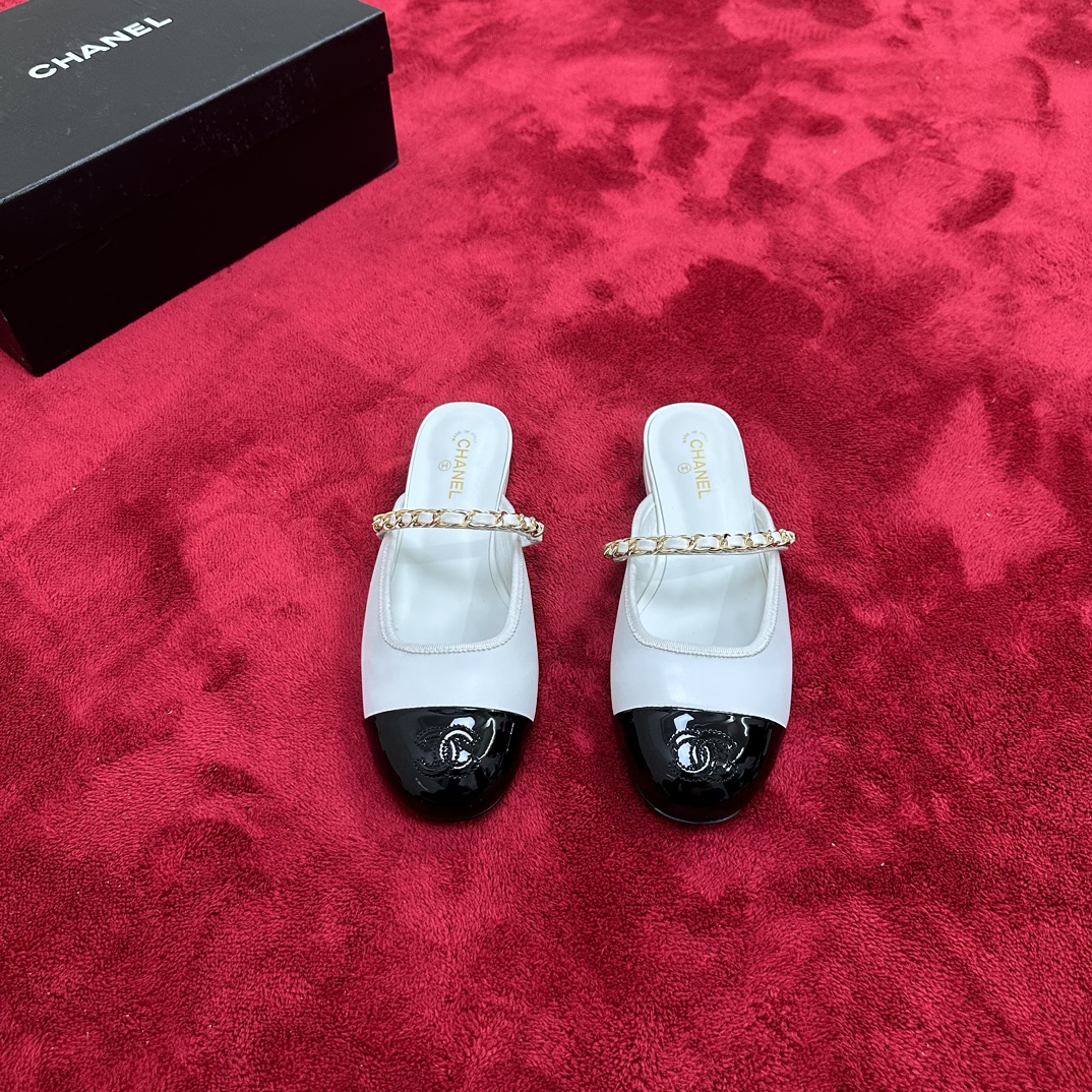 Chrome Hearts 𝐂𝐡*𝐧𝐞𝐥 24P最 爆拖鞋