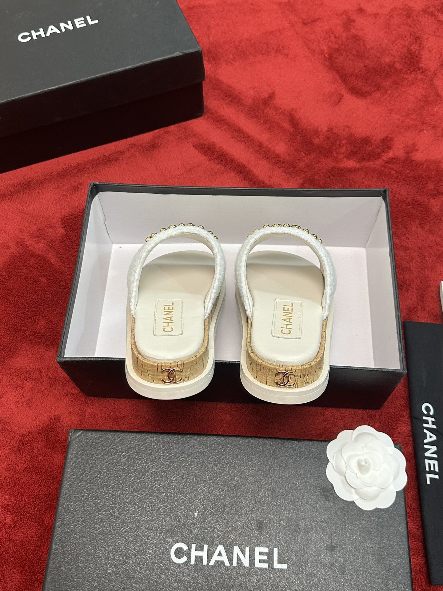 Chanel CHANE* ｜小香24P春夏新品珍珠大双C木纹厚底拖鞋