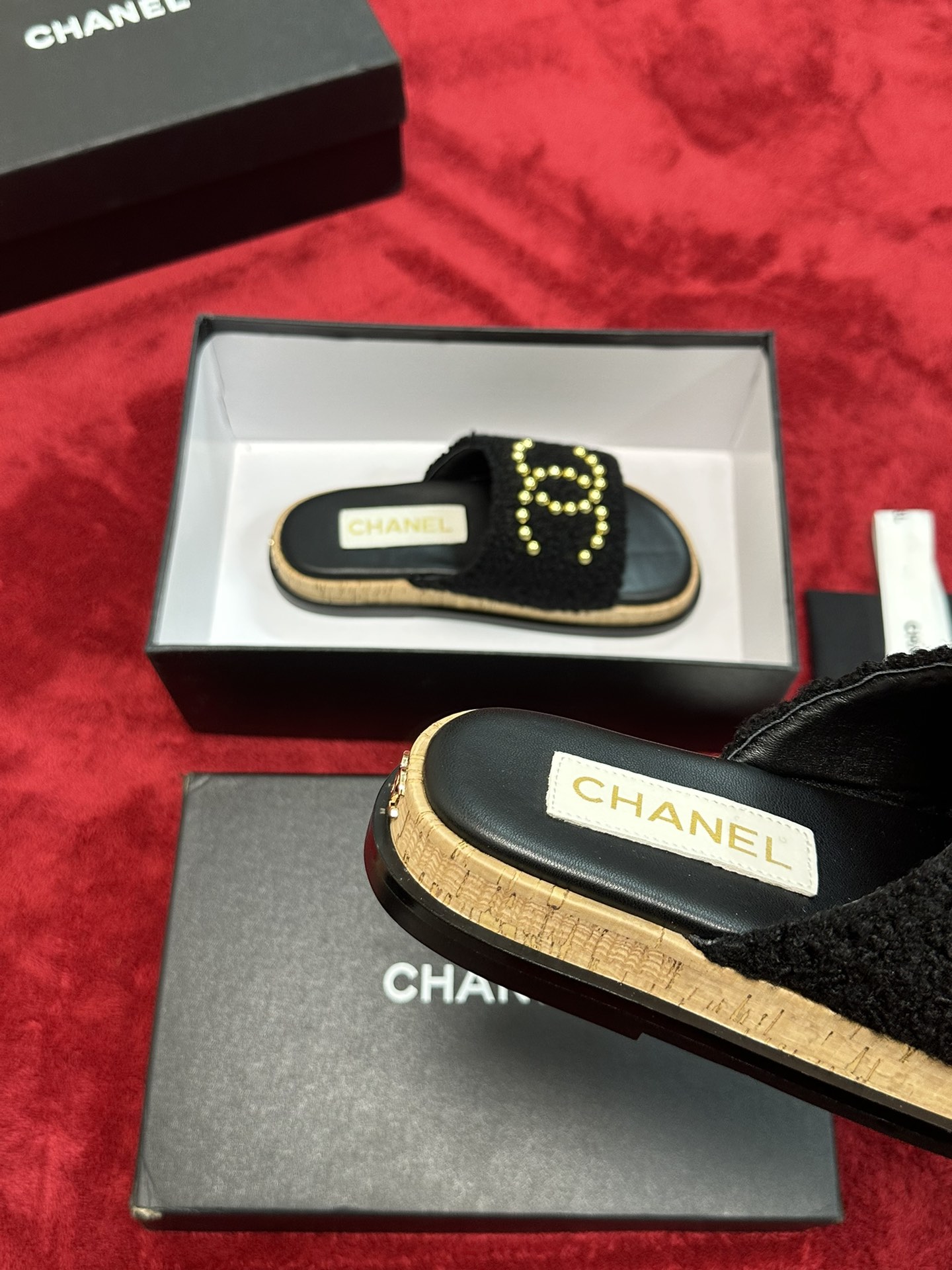 Chanel CHANE* ｜小香24P春夏新品珍珠大双C木纹厚底拖鞋