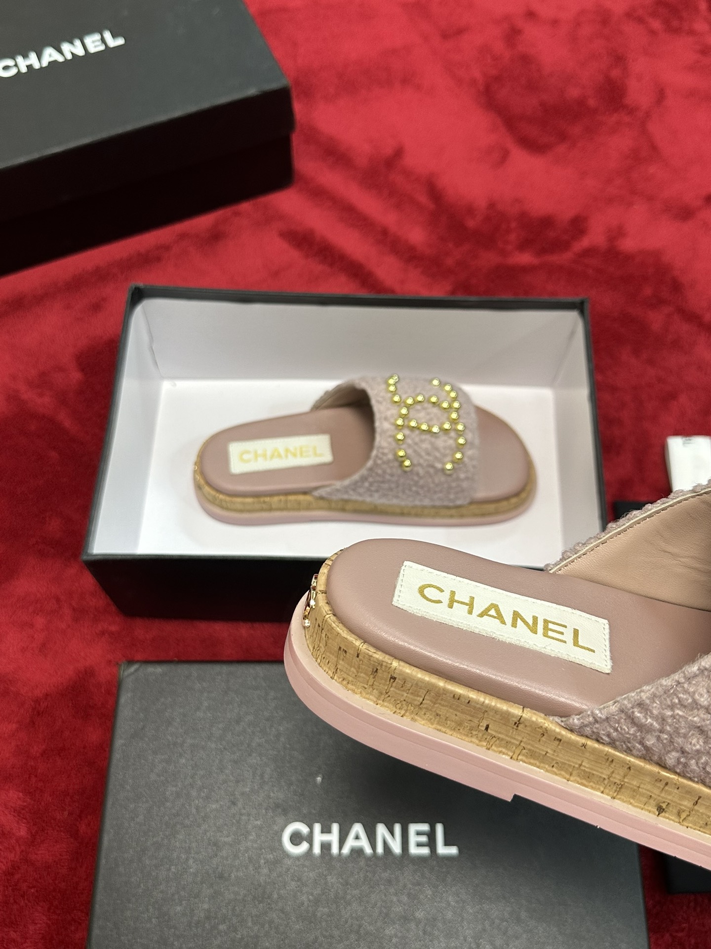 Chanel CHANE* ｜小香24P春夏新品珍珠大双C木纹厚底拖鞋