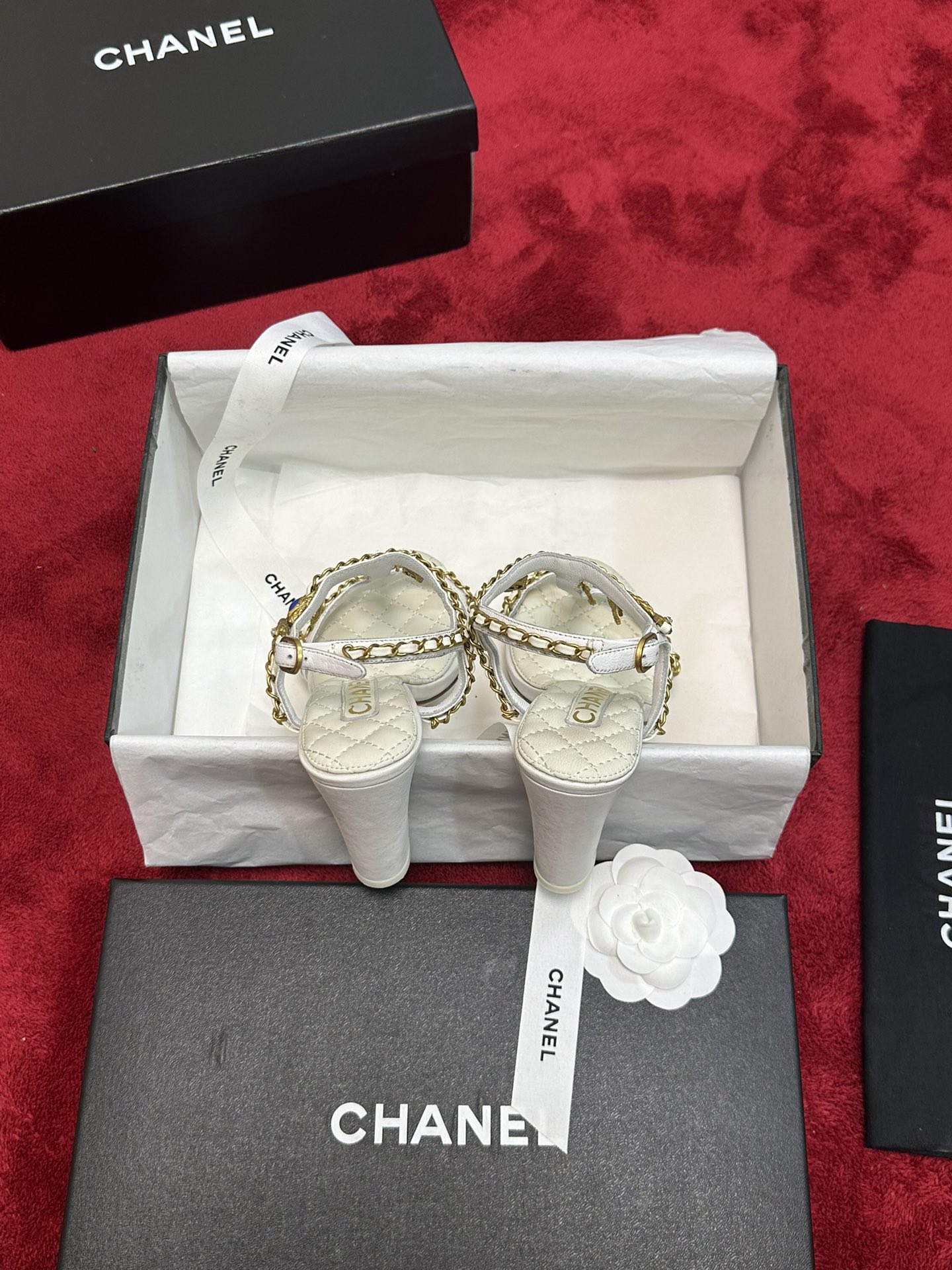 Chrome Hearts 𝐂𝐡*𝐧𝐞𝐥 24P早秋最 爆凉拖鞋