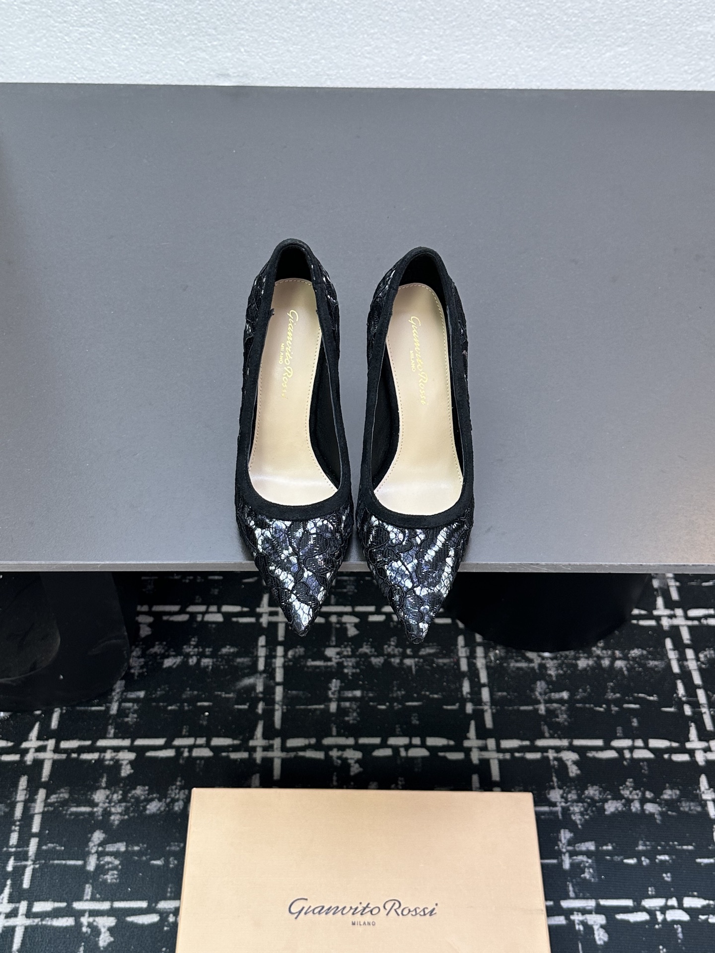 NO:245517,High heels Flat sole Gianvito Rossi 