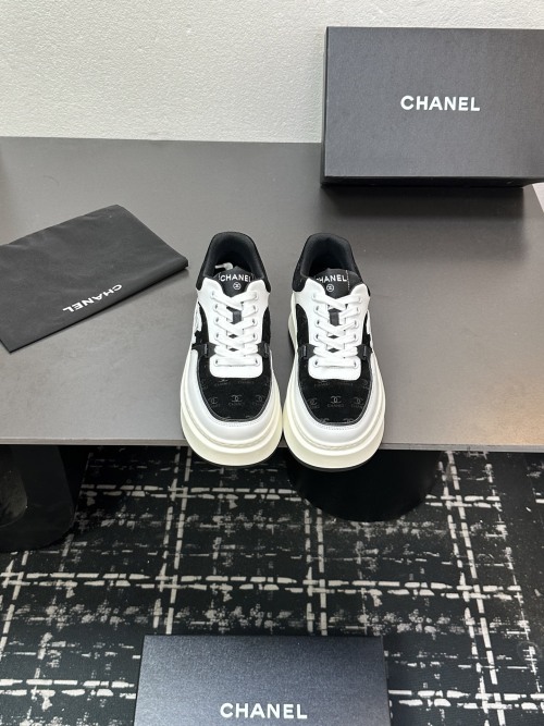 Chanel Women's Black & White Leather CC Logo Lace-Up Sneakers Shoes 1 Chanel Women's Black & White Leather CC Logo Lace-Up Sneakers Shoes