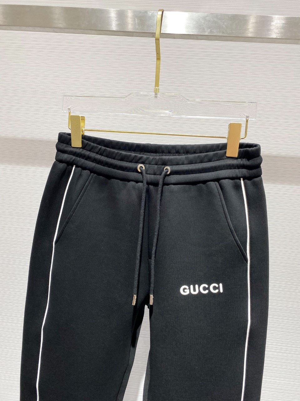 Gucci Men's Fall/Winter Casual Set - Breathable, Comfortable, and Stylish 14 i1756397524886 6345 0 12