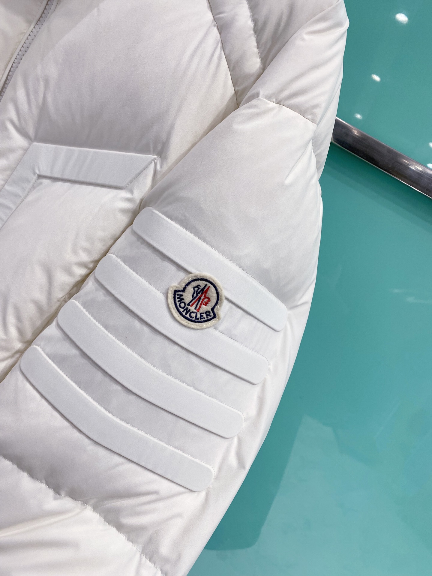 特级羽绒⬆️Moncler Matt Black3144欧洲限定款.2025全新重工机甲风异型裁剪立领羽