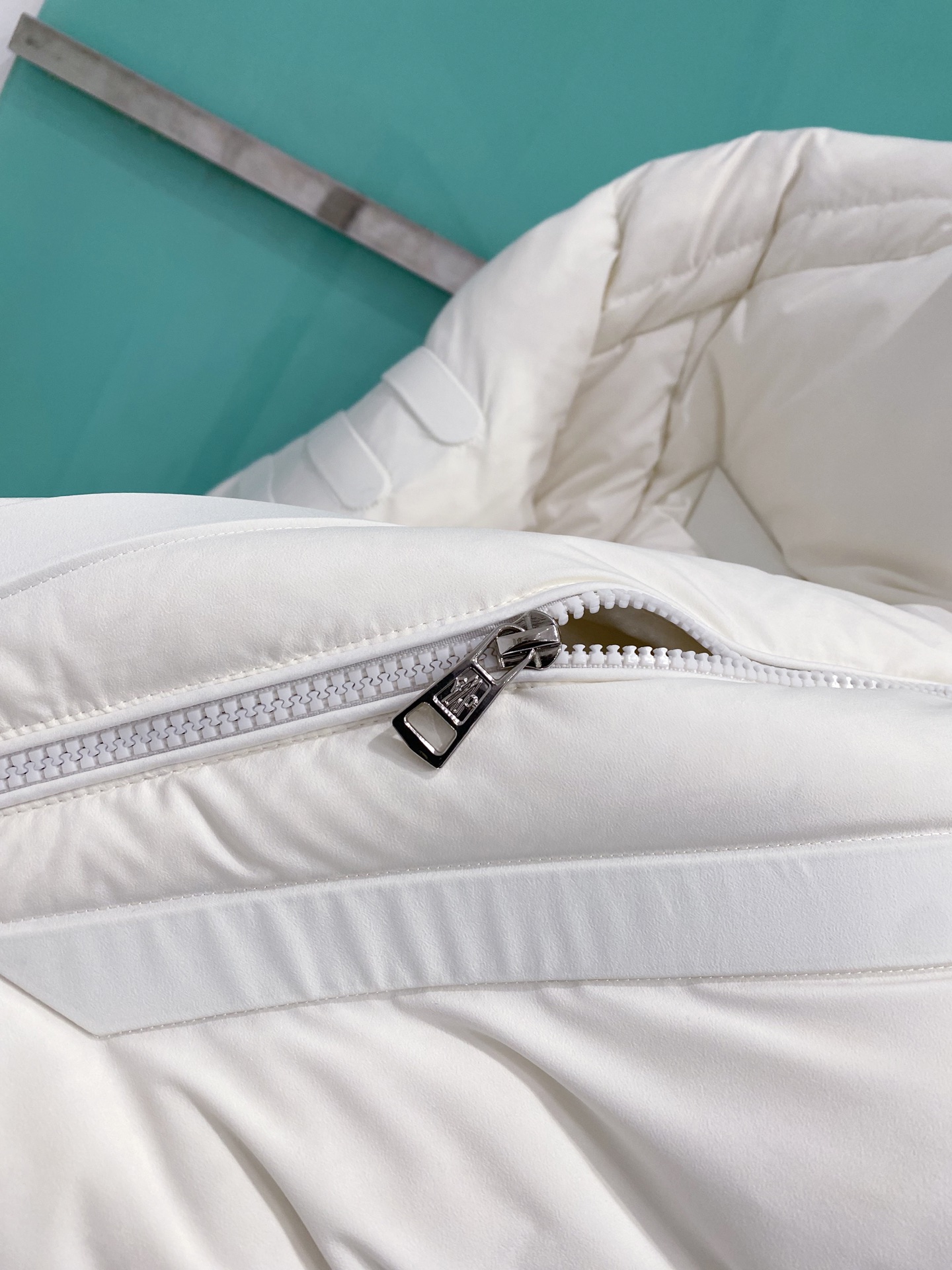 特级羽绒⬆️Moncler Matt Black3144欧洲限定款.2025全新重工机甲风异型裁剪立领羽