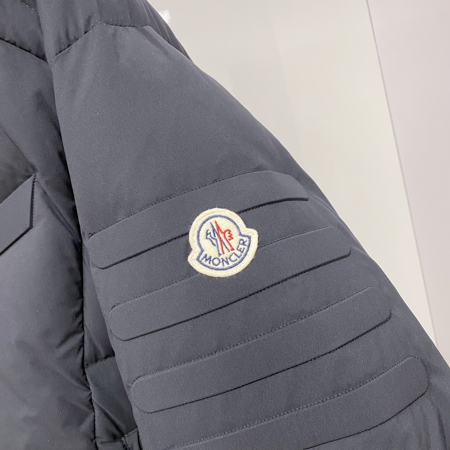 特级羽绒⬆️Moncler Matt Black3144欧洲限定款.2025全新重工机甲风异型裁剪立领羽
