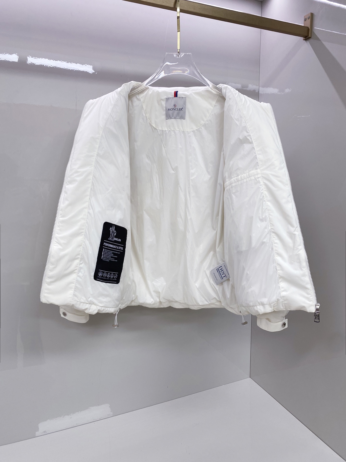 特级羽绒⬆️Moncler Matt Black3144欧洲限定款.2025全新重工机甲风异型裁剪立领羽