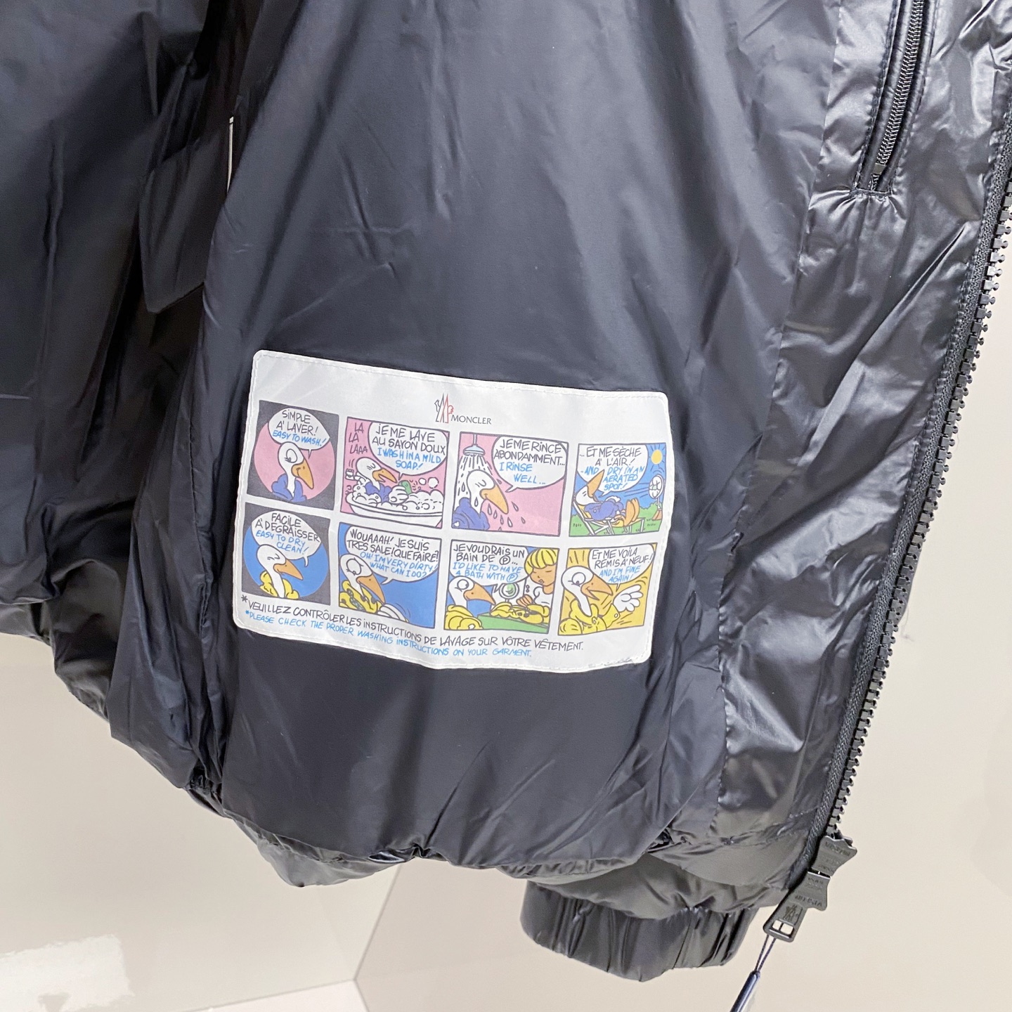 Moncler 蒙口 2025最新款立领羽绒服 简约好看，时尚实用的基本款……韩国订单，90鹅绒填充蓬松