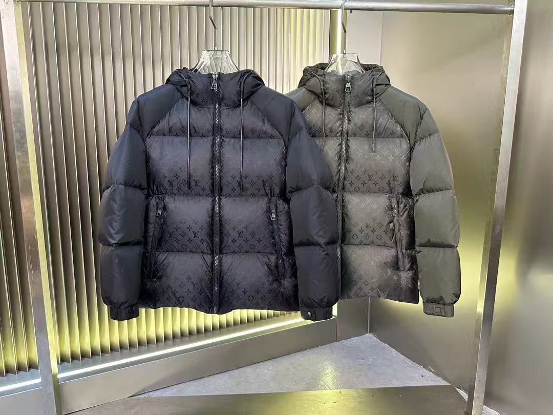 NO:599092,Louis Vuitton. Lv hooded printed down jacket black green size 48/50/52/54/56,,louis vuitton,louis vuitton,down jacket,hats,alexander wang19860909Louis Vuitton. Lv连帽印花羽绒服黑色绿色48/50/52/54/56码,,louis vuitton,louis vuitton,down jacket,hats,alexander wang,Men's clothing