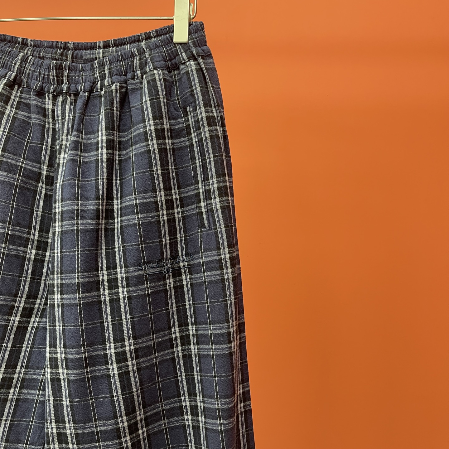 Balenciaga 25SS Plaid Flannel Lounge Pants - Soft & Stylish (XS-L) 4 i1750474944939 4619 0 2