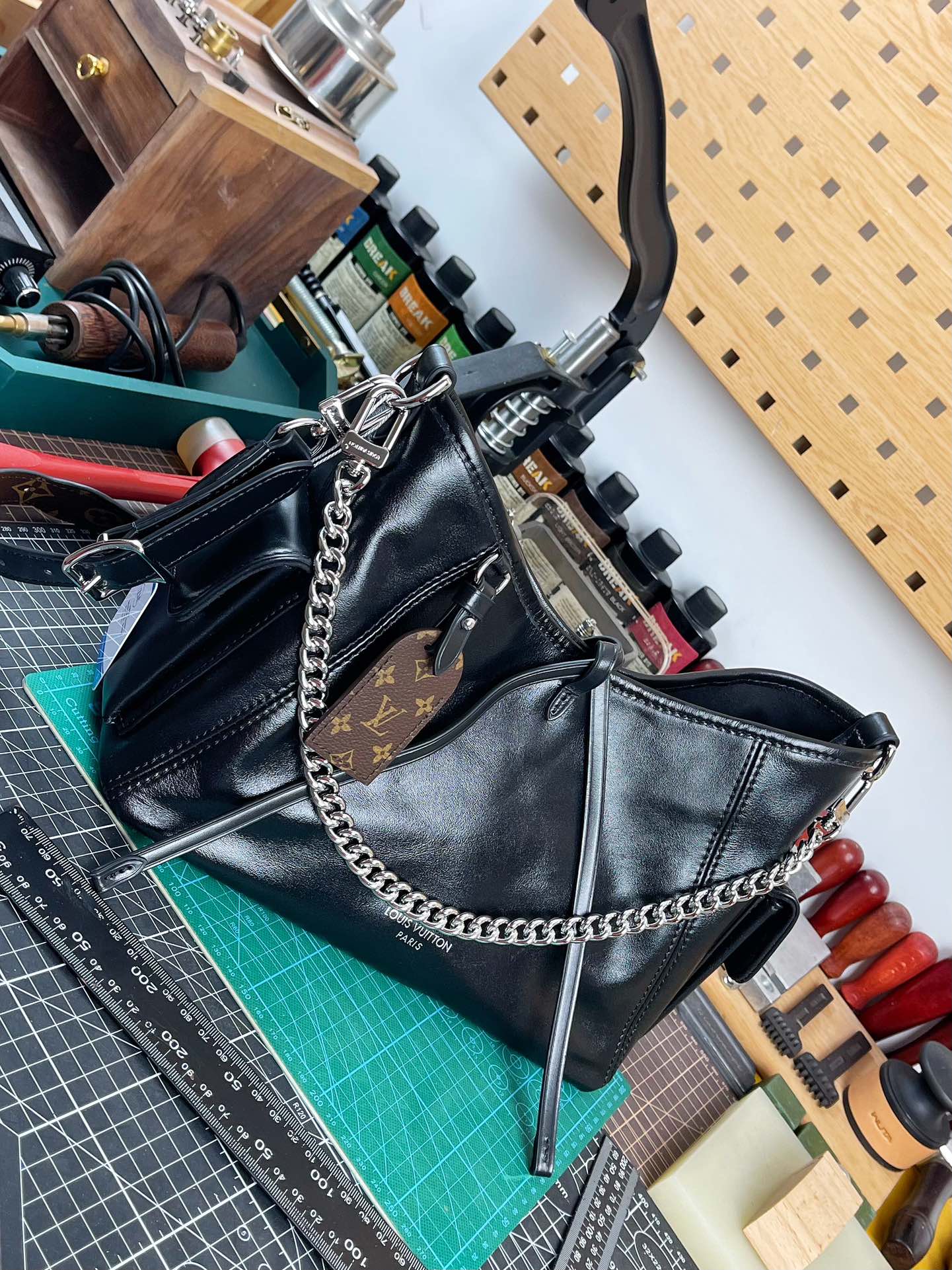 Z M CarryAll Cargo 手袋lv,包 2