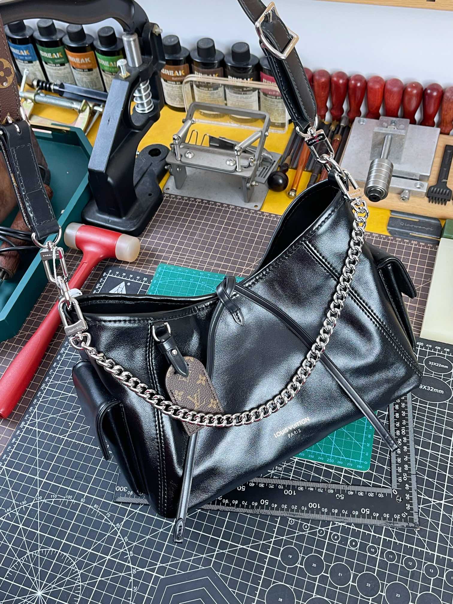 中免（Z M）原单天花板，163动态码
M24861
CarryAll Cargo 小号手...