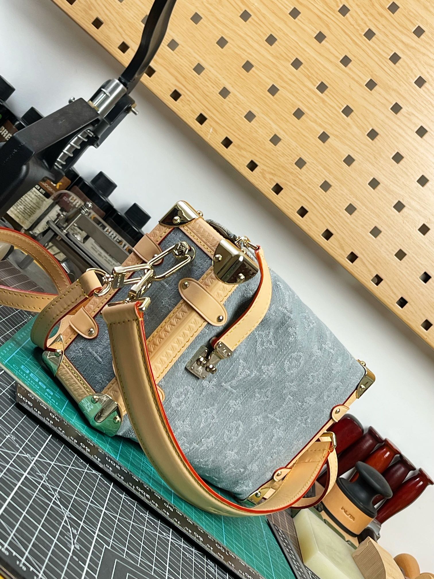 Louis Vuitton Monogram Denim 手袋lv,包 2