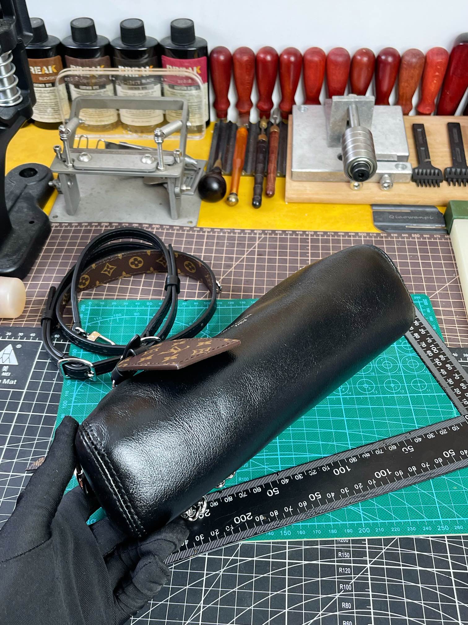 LV Vibe 手袋lv,包 4