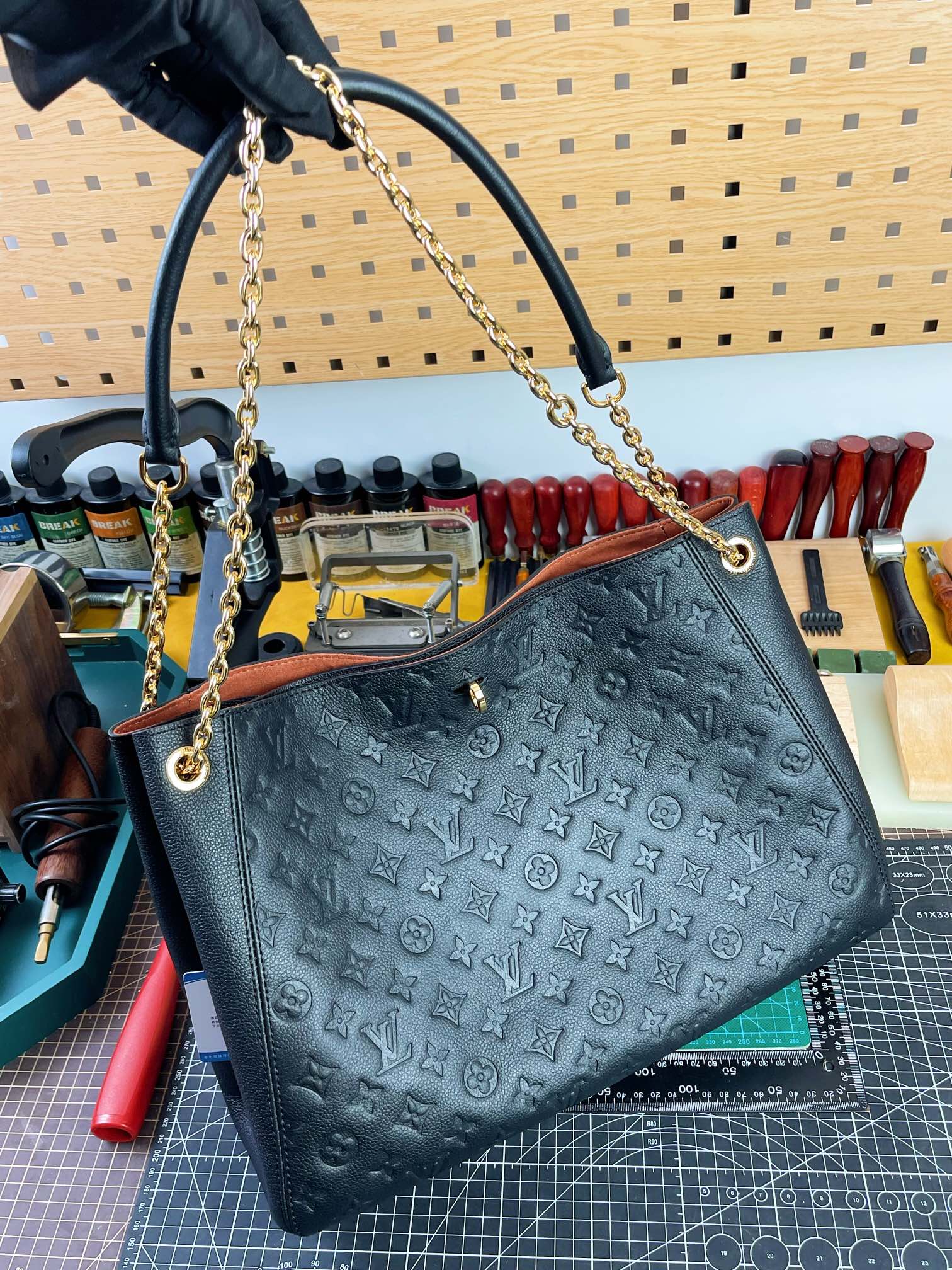 LV Promenade 手袋lv,包 2